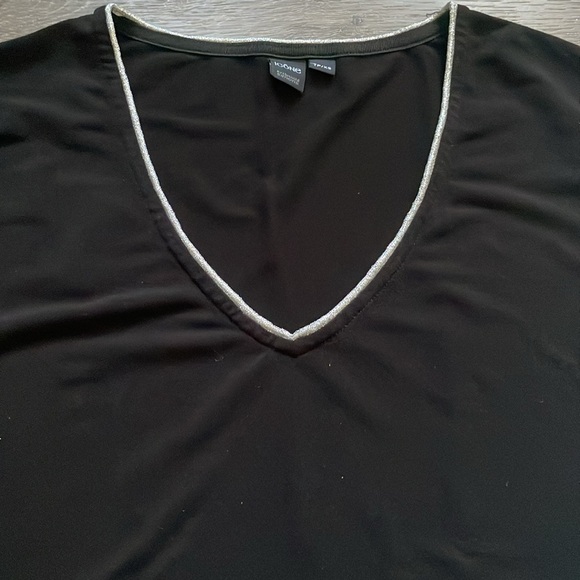Icone v-neck top - Picture 3 of 4